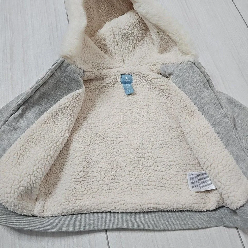 babyGap Baby Gray Sherpa Lined Zip Up Hoodie Jacket 6 12 Months Cozy Warm Casual